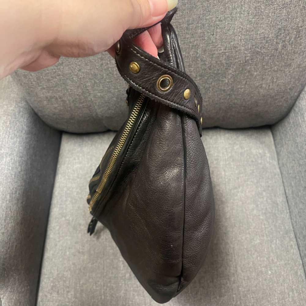 Bolsa Nova Bella Sling Bag - Picture 9 of 15